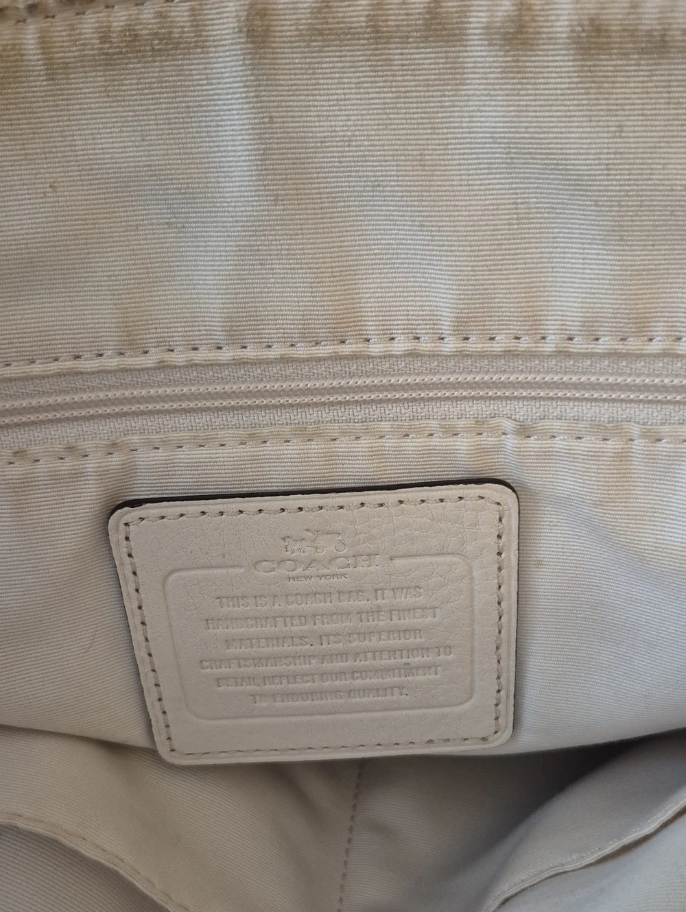 COACH KELSEY White Leather Shoulder Bag Authentic with Strap